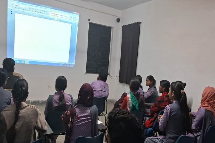 Patamda Degree College campus in East Singhbhum, Jharkhand, India — photo 1