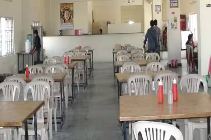 Smt Salunkabai Raut College campus in Mangrulpir, Maharashtra, India — photo 6