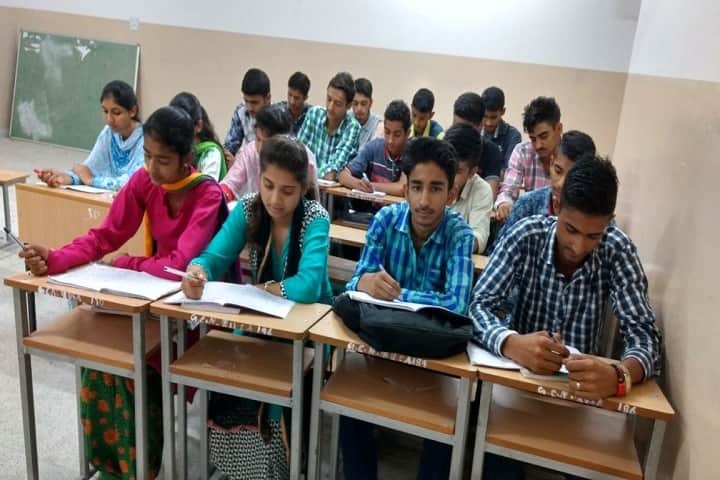 Government College campus in Kangra, Himachal Pradesh, India — photo 5