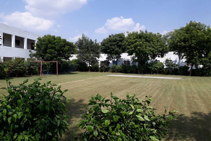 RBS College campus in Mathura, Uttar Pradesh, India — photo 6
