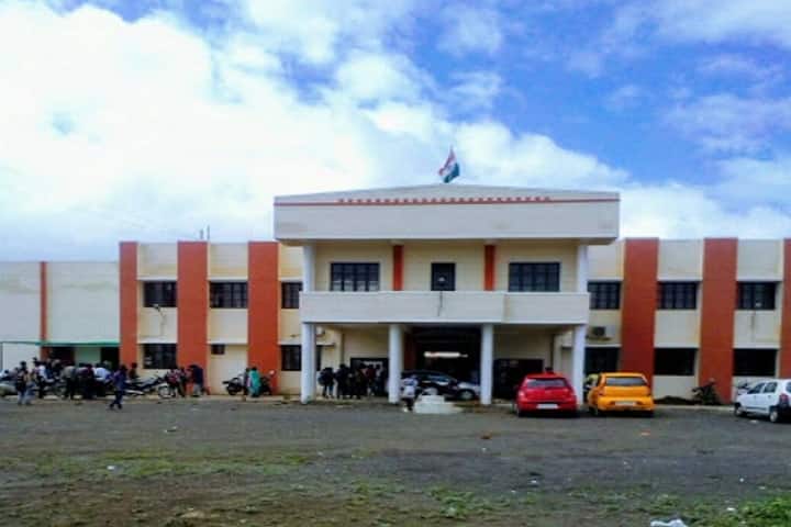 Government Nirbhay Singh Patel Science College campus in Indore, Madhya Pradesh, India — photo 1