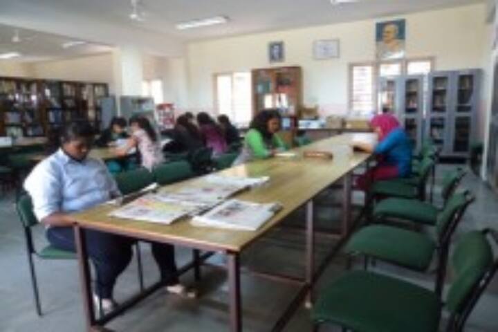 Bishop Cotton Women's Christian College campus in Bangalore, Karnataka, India — photo 4