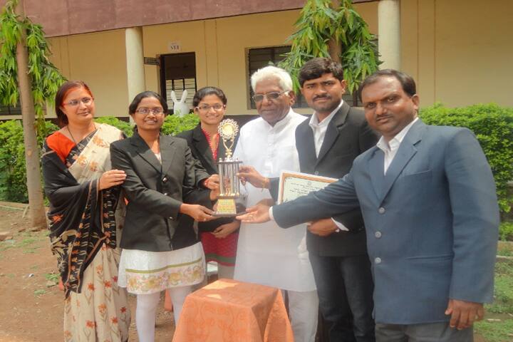 KPE Society's Sidhartha Law College campus in Gulbarga, Karnataka, India — photo 6