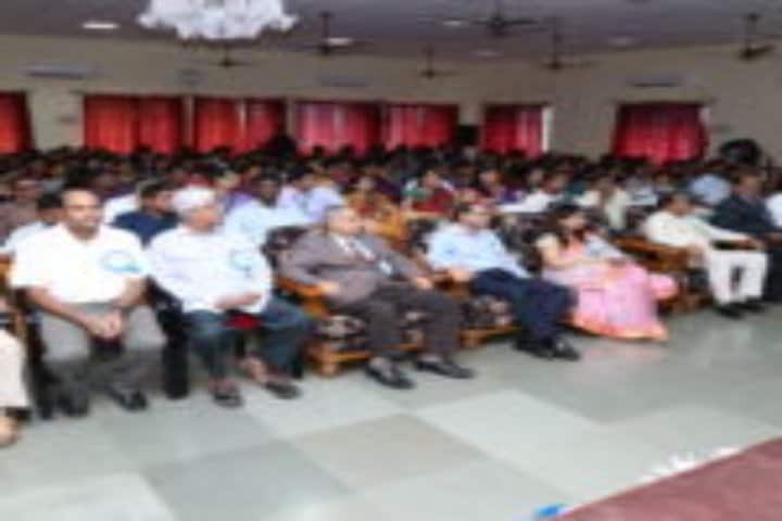 Rajaram and Tarabai Bandekar College of Pharmacy campus in Ponda, Goa, India — photo 3