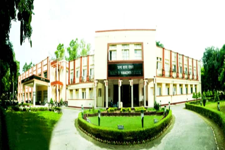 Institute of Management Studies, BHU campus in Varanasi, Uttar Pradesh, India — photo 1