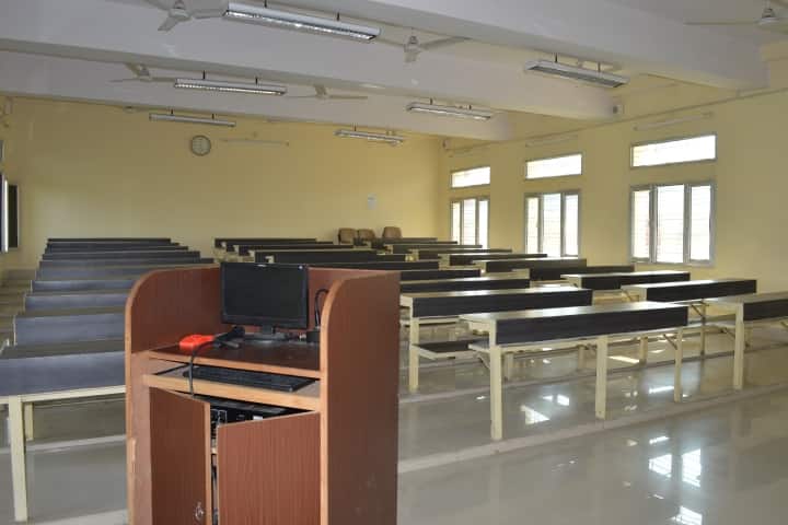 Institute of Management Studies, BHU campus in Varanasi, Uttar Pradesh, India — photo 3