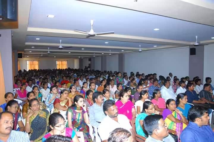 CMR Engineering College campus in Hyderabad, Telangana, India — photo 2
