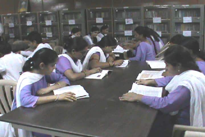 MB Khalsa College Institution of Education campus in Indore, Madhya Pradesh, India — photo 4