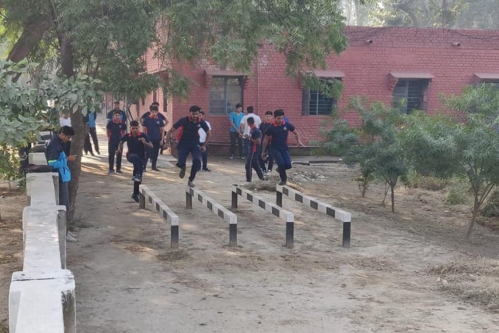 Swami Shraddhanand College campus in New Delhi, Delhi, India — photo 4