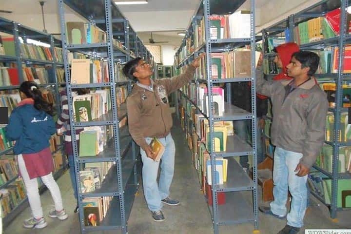 Swami Shraddhanand College campus in New Delhi, Delhi, India — photo 5