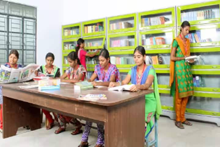 Gandhi College of Arts and Science for Women campus in Namakkal, Tamil Nadu, India — photo 6