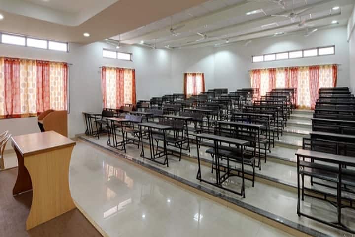 Dr DY Patil College of Ayurved and Research Centre campus in Pimpri-Chinchwad, Maharashtra, India — photo 6