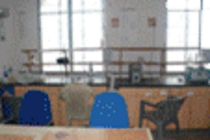 Tilak Ayurved Mahavidyalaya campus in Pune, Maharashtra, India — photo 5