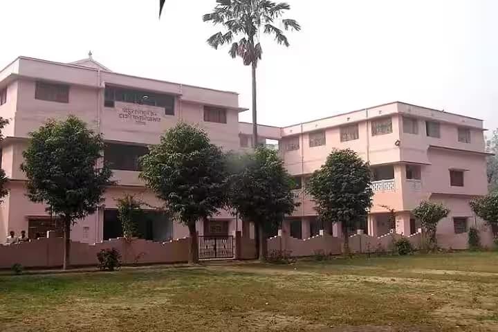 Satish Chandra College campus in Ballia, Uttar Pradesh, India — photo 1