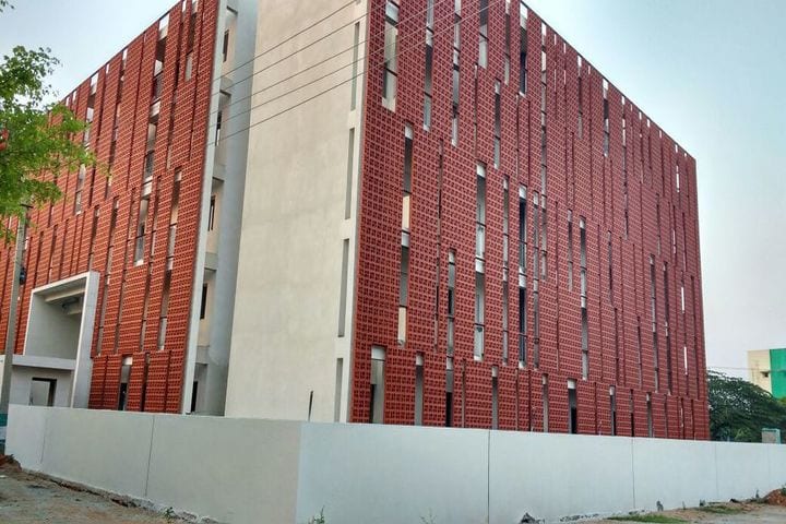 Presidency University campus in Bangalore, Karnataka, India — photo 3