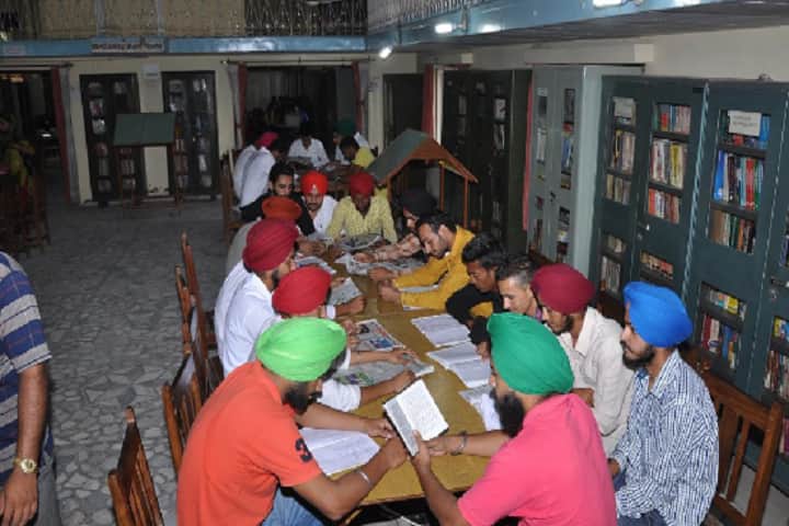 Sri Guru Angad Dev College campus in Tarn Taran, Punjab, India — photo 5