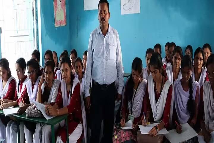 Government Women's College campus in Bhawanipatna, Odisha, India — photo 3
