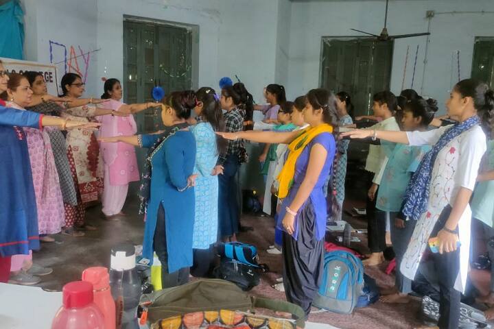 JC Mill Girls College campus in Gwalior, Madhya Pradesh, India — photo 6