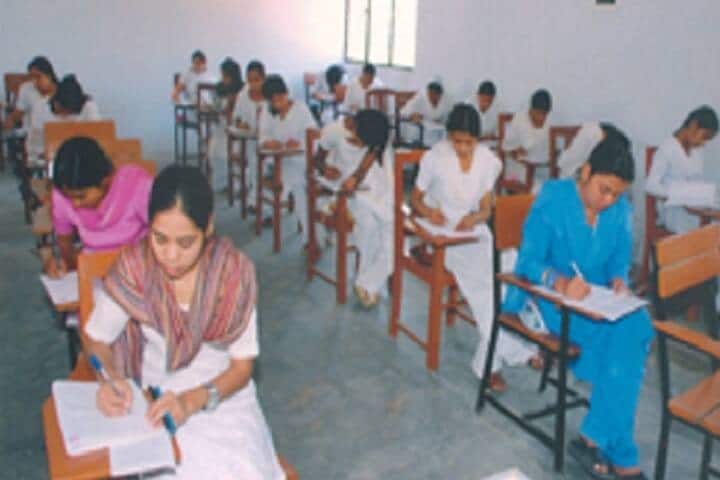 Jain Kanya Pathshala PG College campus in Muzaffarnagar, Uttar Pradesh, India — photo 3