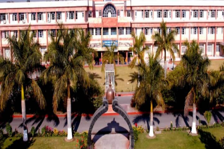 SRHU Dehradun campus in Dehradun, Uttarakhand, India — photo 3