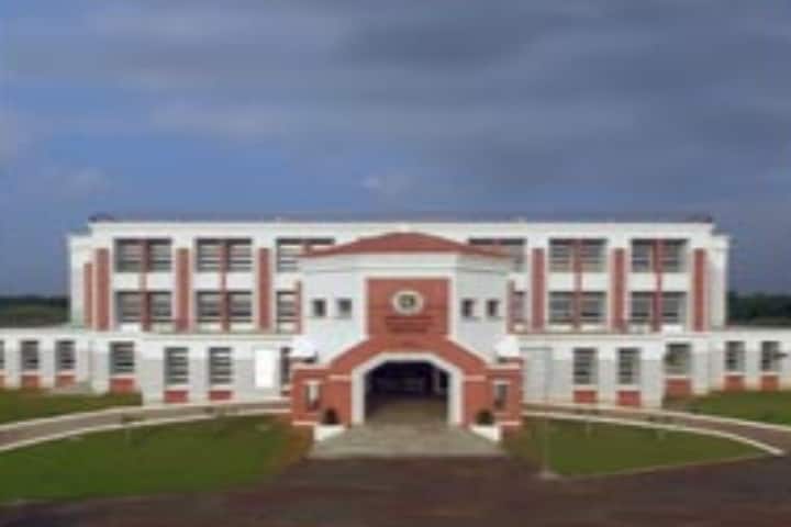 Shrimad Rajchandra Vidyapeeth campus in Valsad, Gujarat, India — photo 2