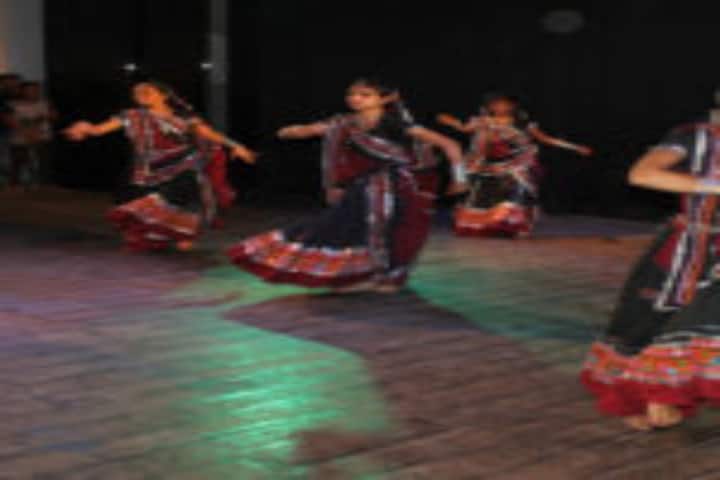 Shri HK Arts College campus in Ahmedabad, Gujarat, India — photo 2