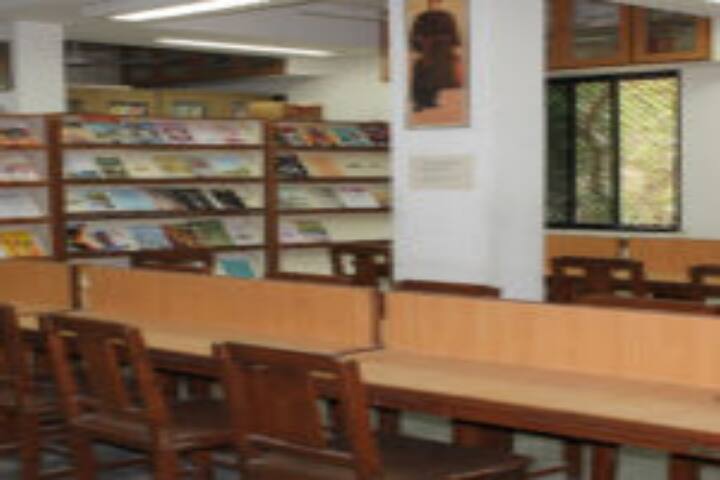 Shri HK Arts College campus in Ahmedabad, Gujarat, India — photo 5