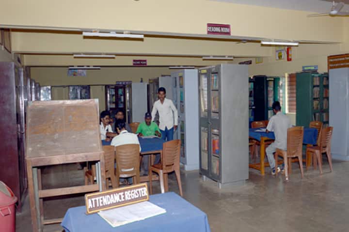 KNVV Sangha's Arts and Commerce College campus in Kittur, Karnataka, India — photo 5