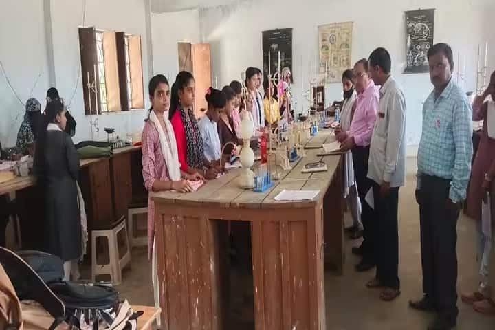 Haji Ismail Degree College campus in Balrampur, Uttar Pradesh, India — photo 4