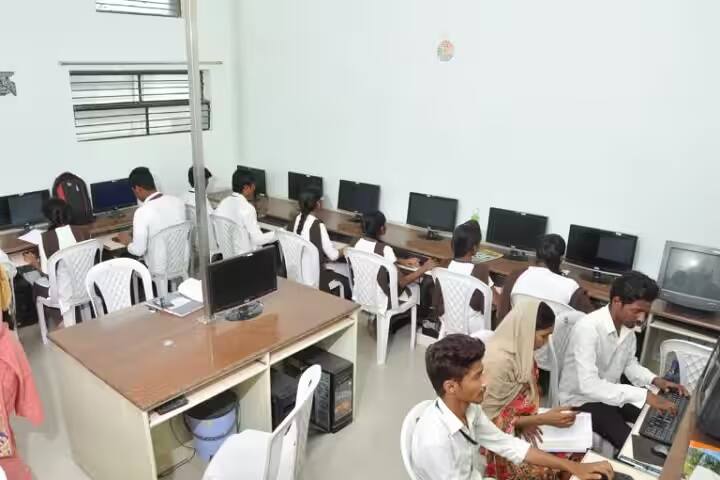 SS Tegnoor Degree College campus in Kalaburagi, Karnataka, India — photo 5