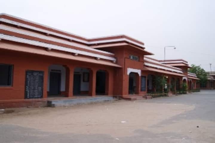 Government Maharani Sudarshan College for Women campus in Bikaner, Rajasthan, India — photo 1