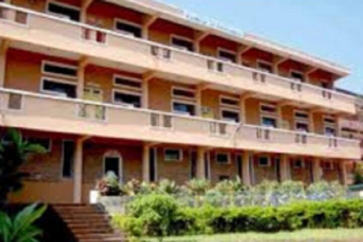 Vijaynagar Arts College campus in Sabarkantha, Gujarat, India — photo 3