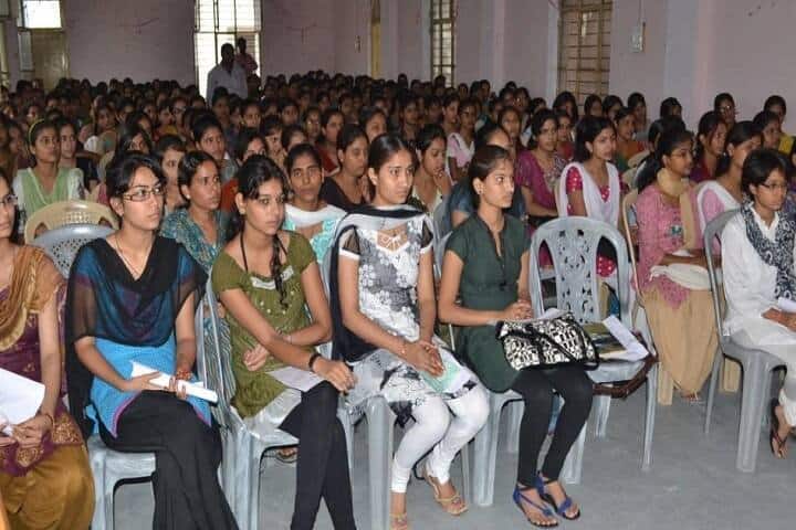 Shri Agrasen Mahila Mahavidyalaya campus in Bharatpur, Rajasthan, India — photo 3