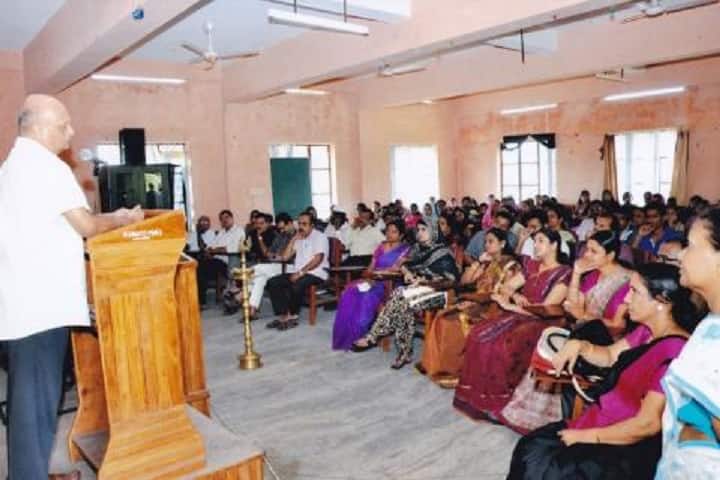 Baby John Memorial Government College campus in Kollam, Kerala, India — photo 4