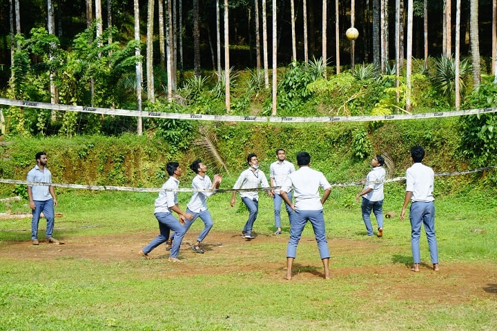 Don Bosco College campus in Mukkam, Kerala, India — photo 5