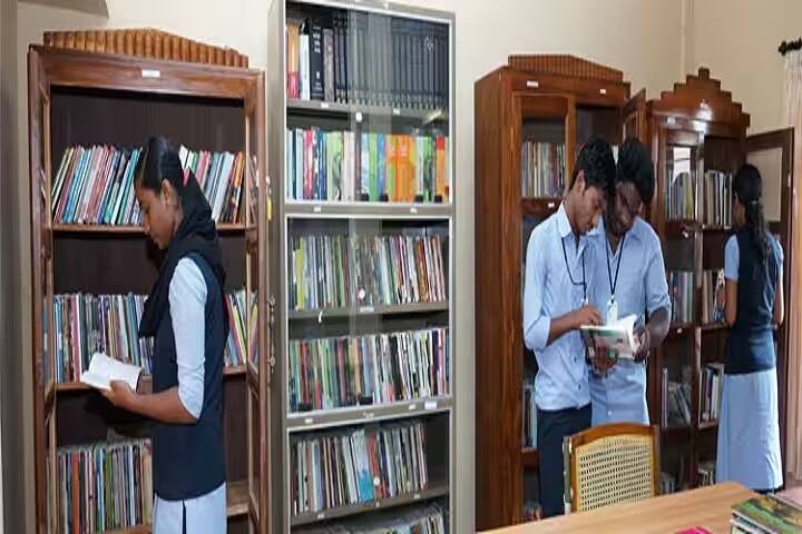 Alphonsa Arts and Science College campus in Sultan Bathery, Kerala, India — photo 5