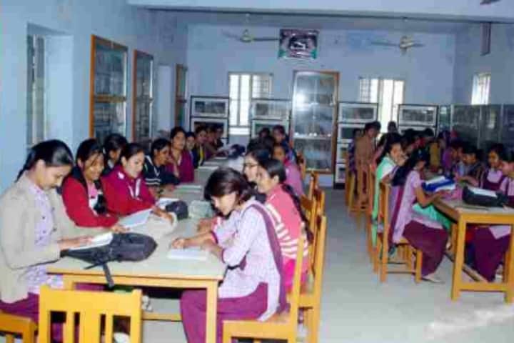 Bright Moon Girls PG College campus in Chomu, Rajasthan, India — photo 5