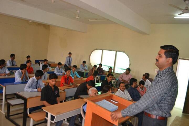 School of Management and Commerce campus in Gwalior, Madhya Pradesh, India — photo 3