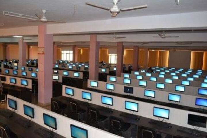 School of Management and Commerce campus in Gwalior, Madhya Pradesh, India — photo 4