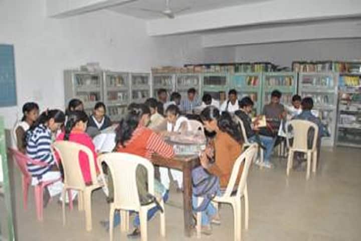 Jagat Arts Commerce and Indiraben Hariharbhai Patel Science College campus in Gondia, Maharashtra, India — photo 5