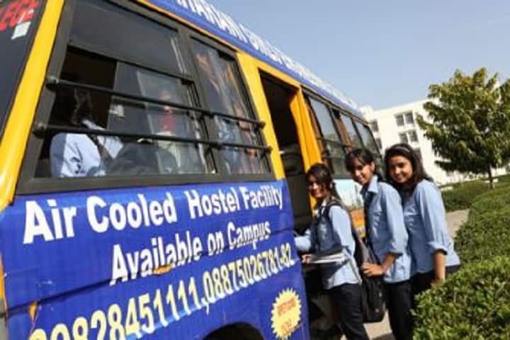 Maharani Girls College campus in Jaipur, Rajasthan, India — photo 6