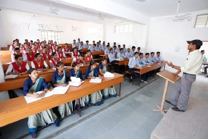 Rabindranath Tagore PG College campus in Kapasan, Rajasthan, India — photo 2