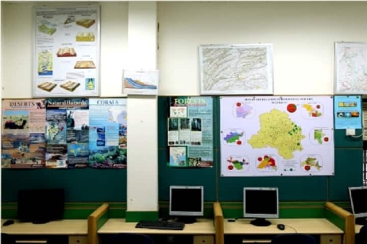 Shaheed Bhagat Singh Evening College campus in New Delhi, Delhi, India — photo 6