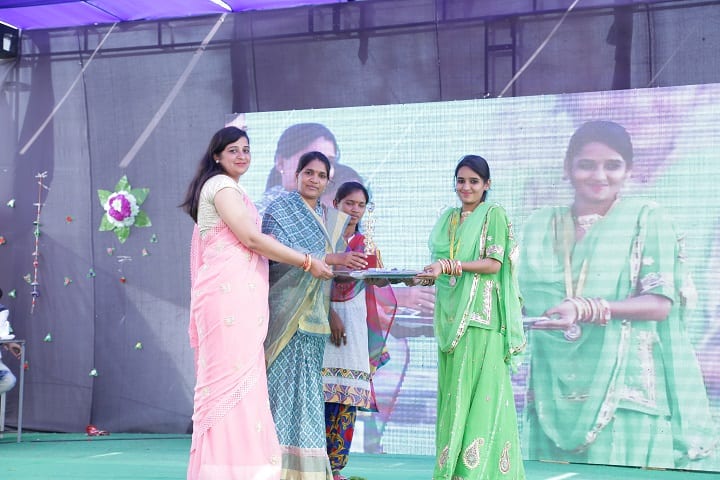Mahila College campus in Dungarpur, Rajasthan, India — photo 4