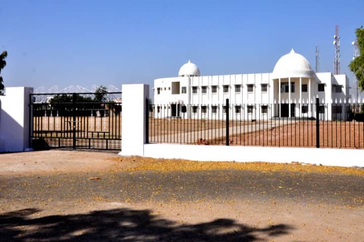 SPU College campus in Pali, Rajasthan, India — photo 1