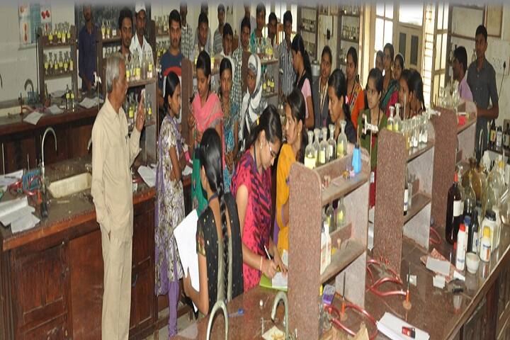 KLE Societys Shri Shivayogi Murughendra Swamiji Arts Science and Commerce College campus in Belgaum, Karnataka, India — photo 5
