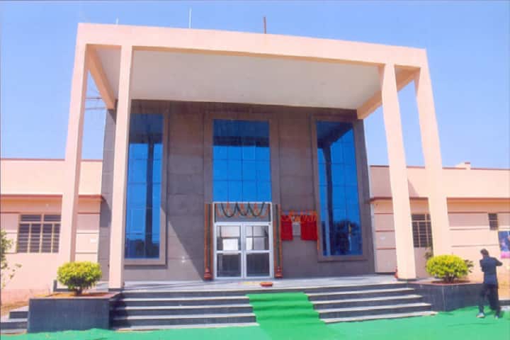 SJA Tola Smriti Mahavidyalaya campus in Churu, Rajasthan, India — photo 1