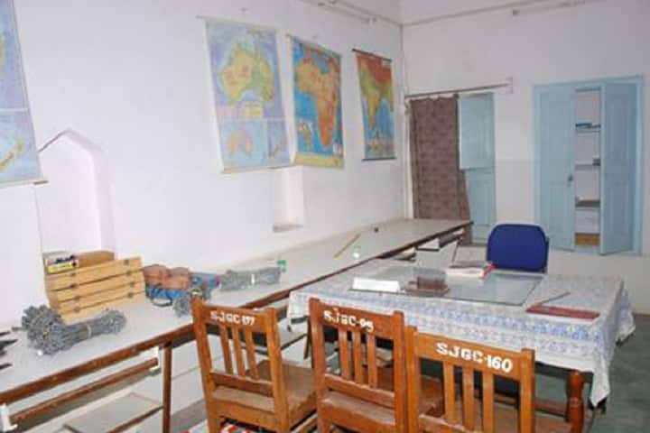 SJA Tola Smriti Mahavidyalaya campus in Churu, Rajasthan, India — photo 5