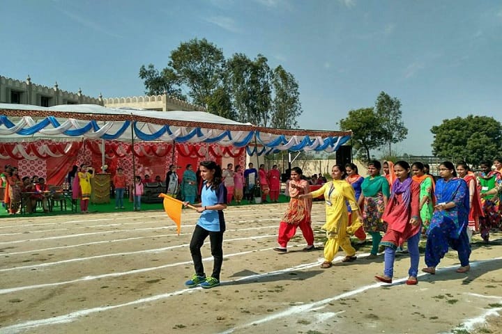 Mata Sundri Khalsa Girls College campus in Karnal, Haryana, India — photo 5
