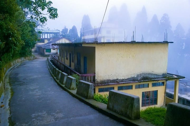 Sonada Degree College campus in Sonada, West Bengal, India — photo 2